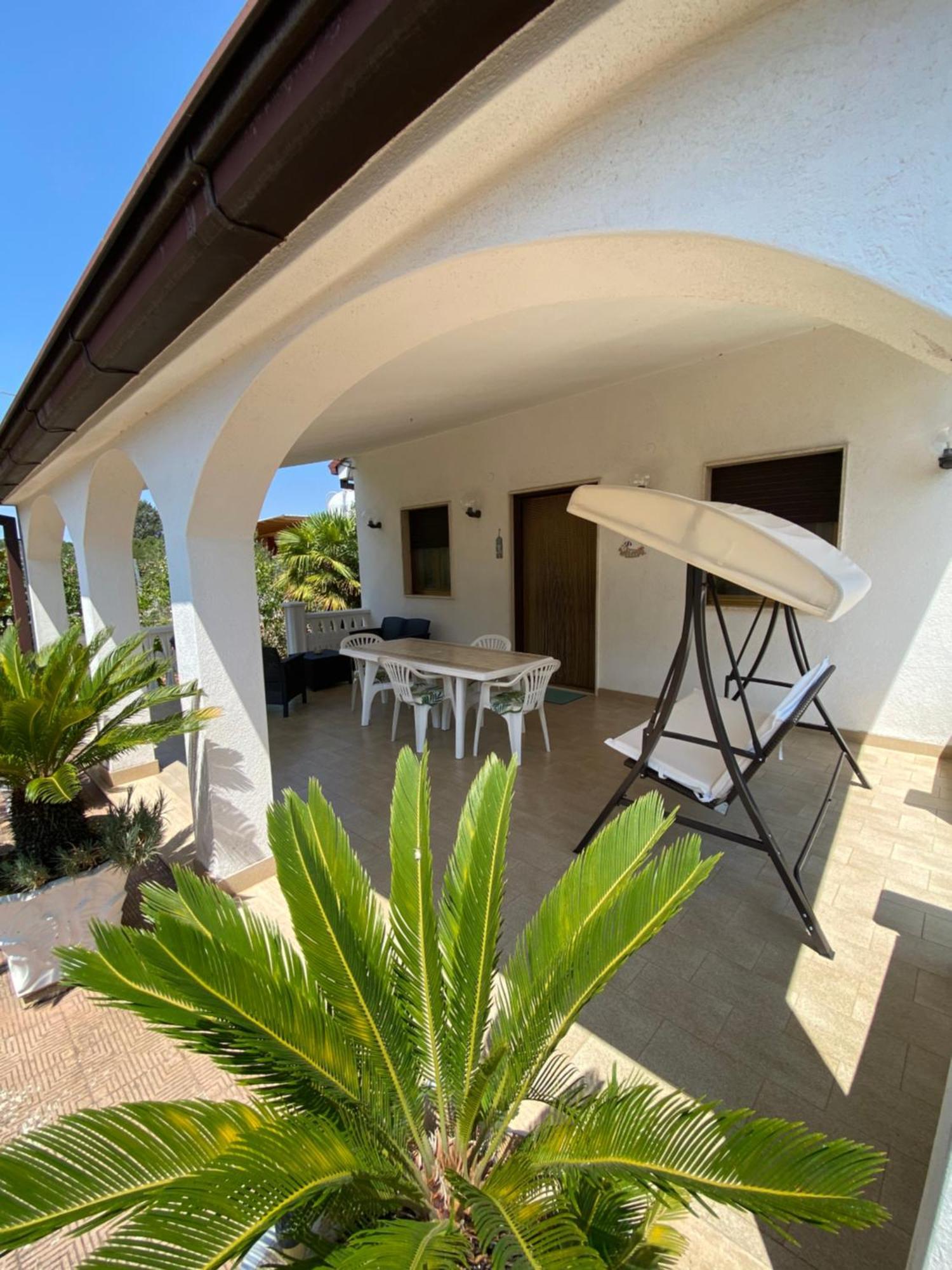 Villa Mima ซานเตราโม อิน คอลเล ภายนอก รูปภาพ